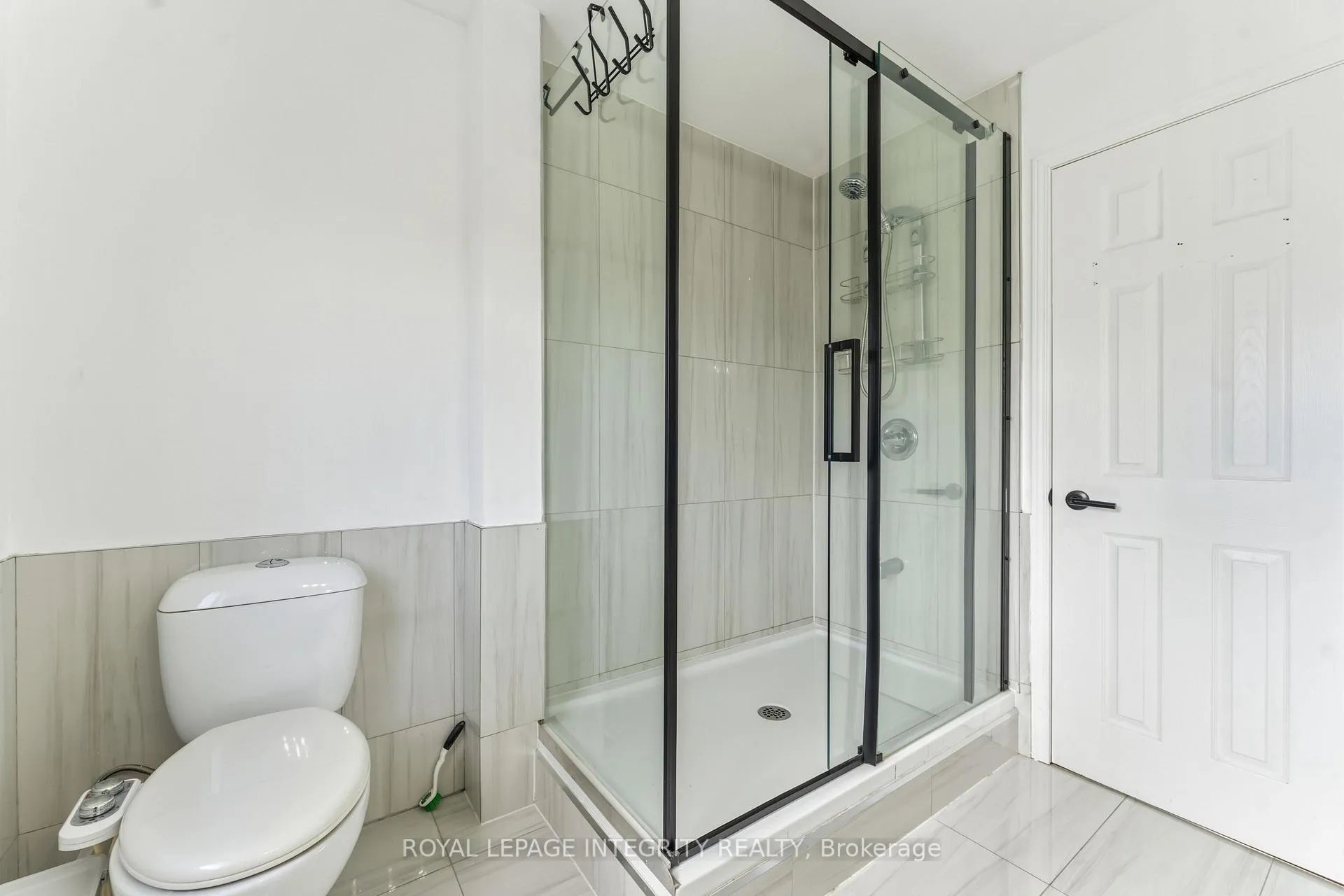 Photo 30 of 68 Greatwood Crescent, Ottawa, Barrhaven East — HOMEH