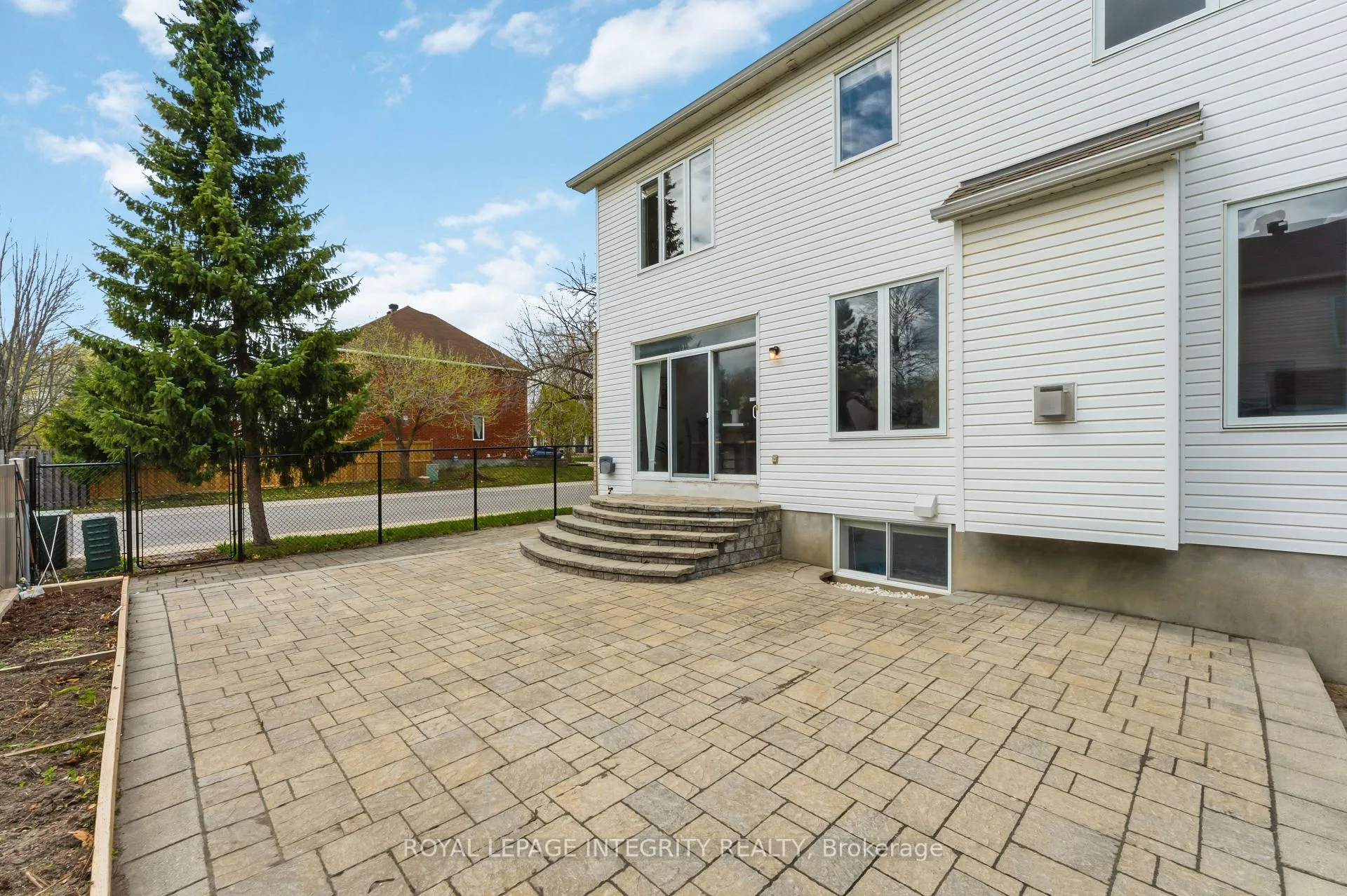 Photo 43 of 68 Greatwood Crescent, Ottawa, Barrhaven East — HOMEH
