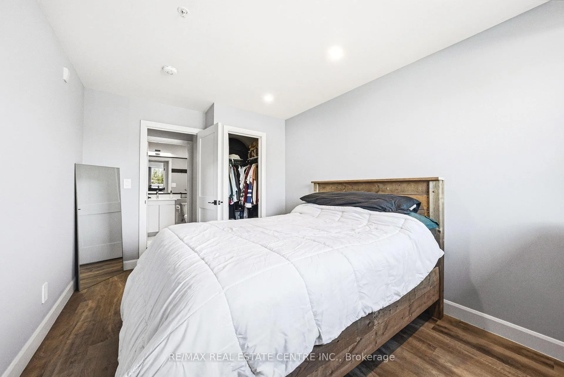 Photo 13 of Unit 111, 34 Norman Street, Brantford, Fairview/Greenbrier — HOMEH