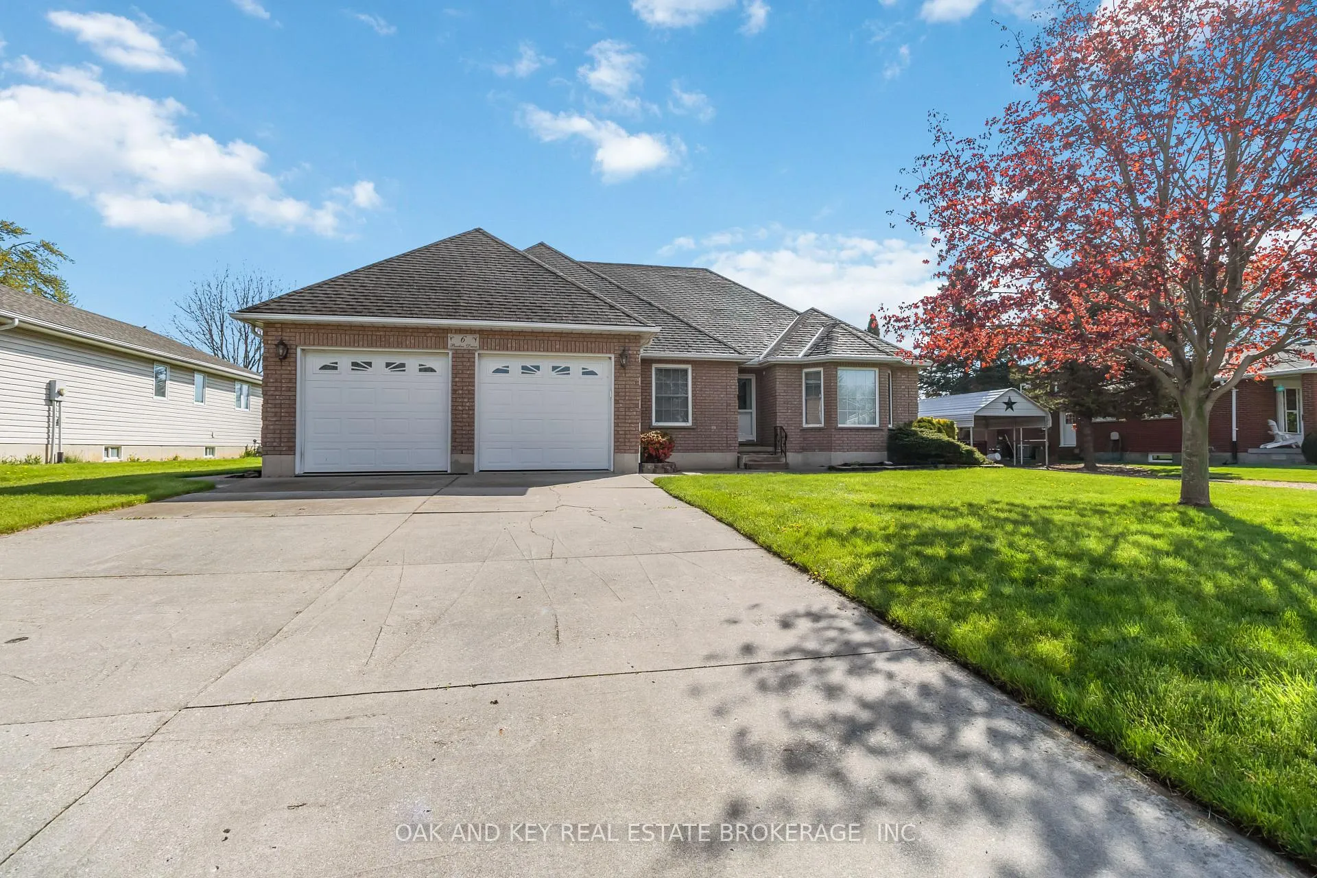 Photo 1 of 6 Backus Drive, Norfolk, Port Rowan — HOMEH