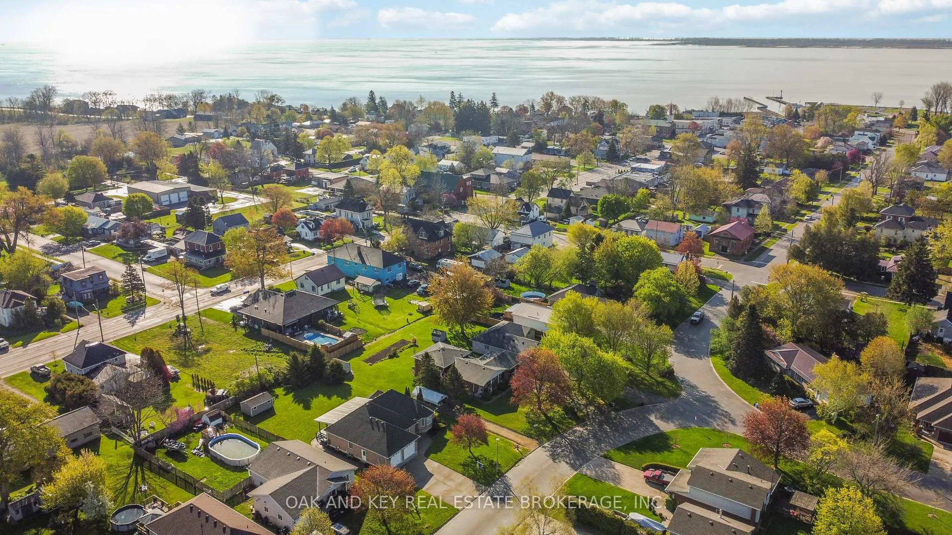 Photo 40 of 6 Backus Drive, Norfolk, Port Rowan — HOMEH