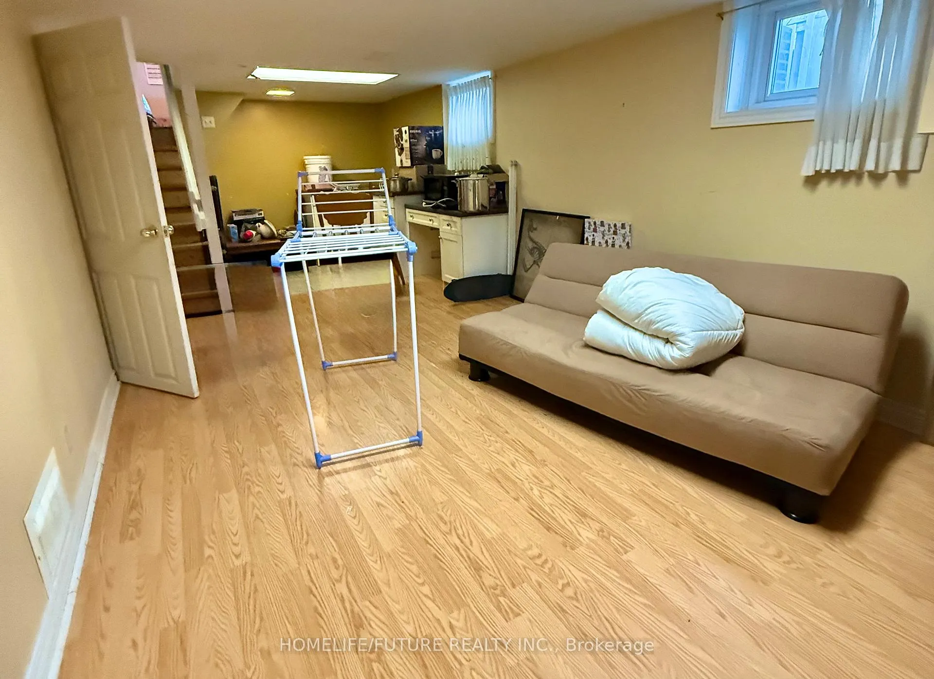 Photo 11 of 5 Weir Crescent, Scarborough, West Hill — HOMEH