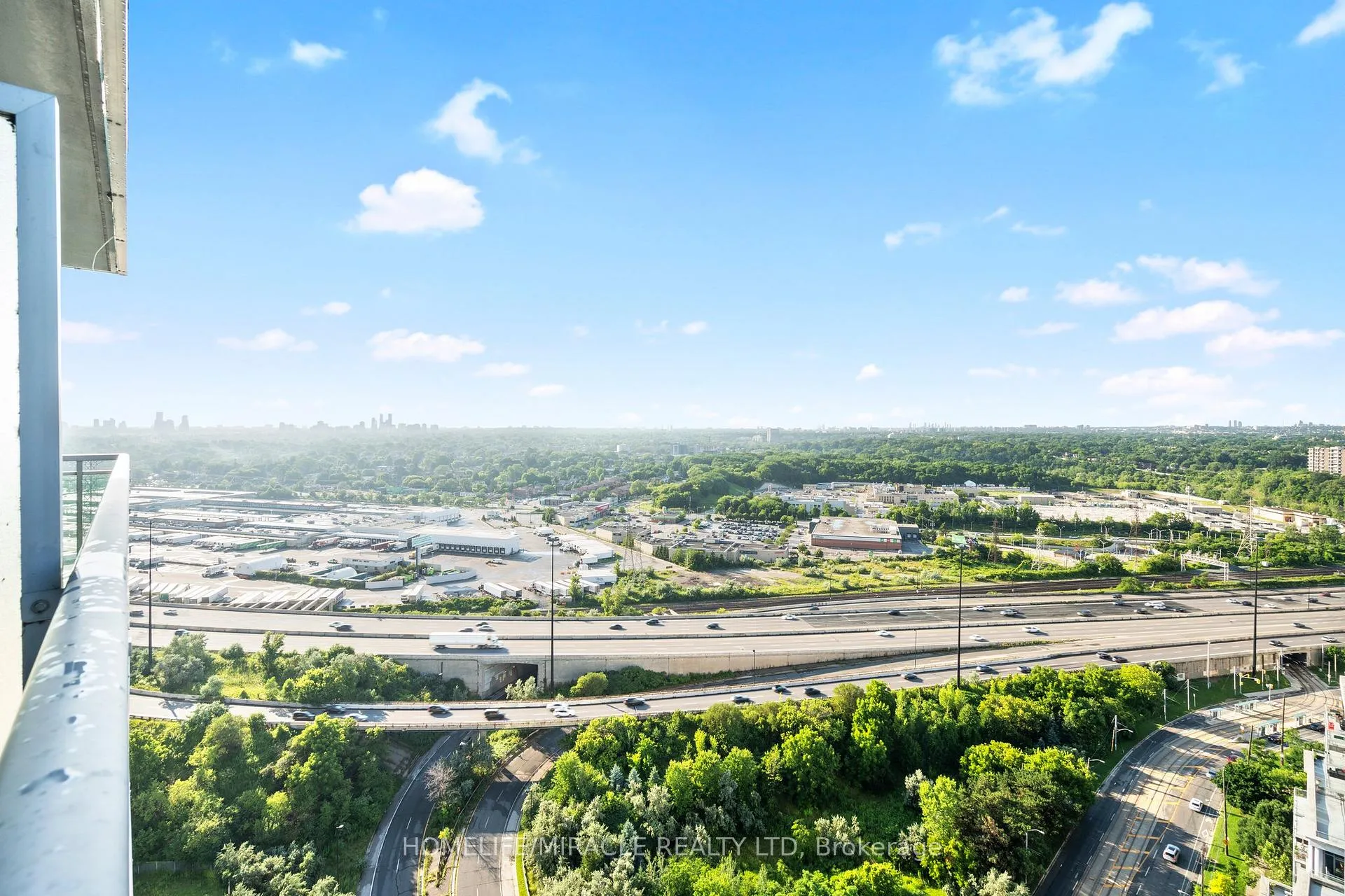 Photo 21 of Unit 2604, 16 Brookers Lane, Etobicoke, Mimico — HOMEH