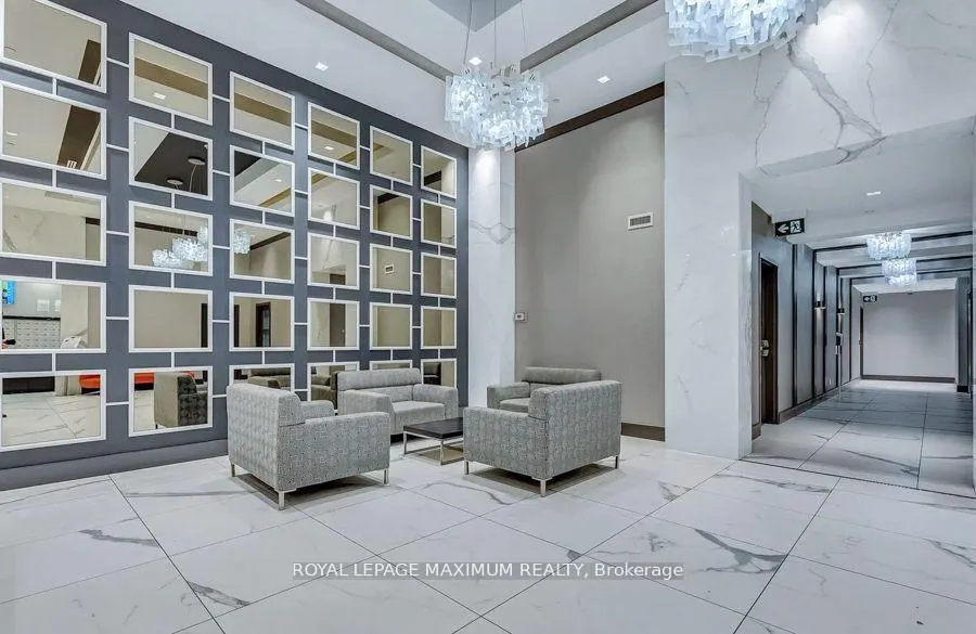 Photo 2 of Unit 2203, 3700 Highway 7 Road, Vaughan, Vaughan Corporate Centre — HOMEH