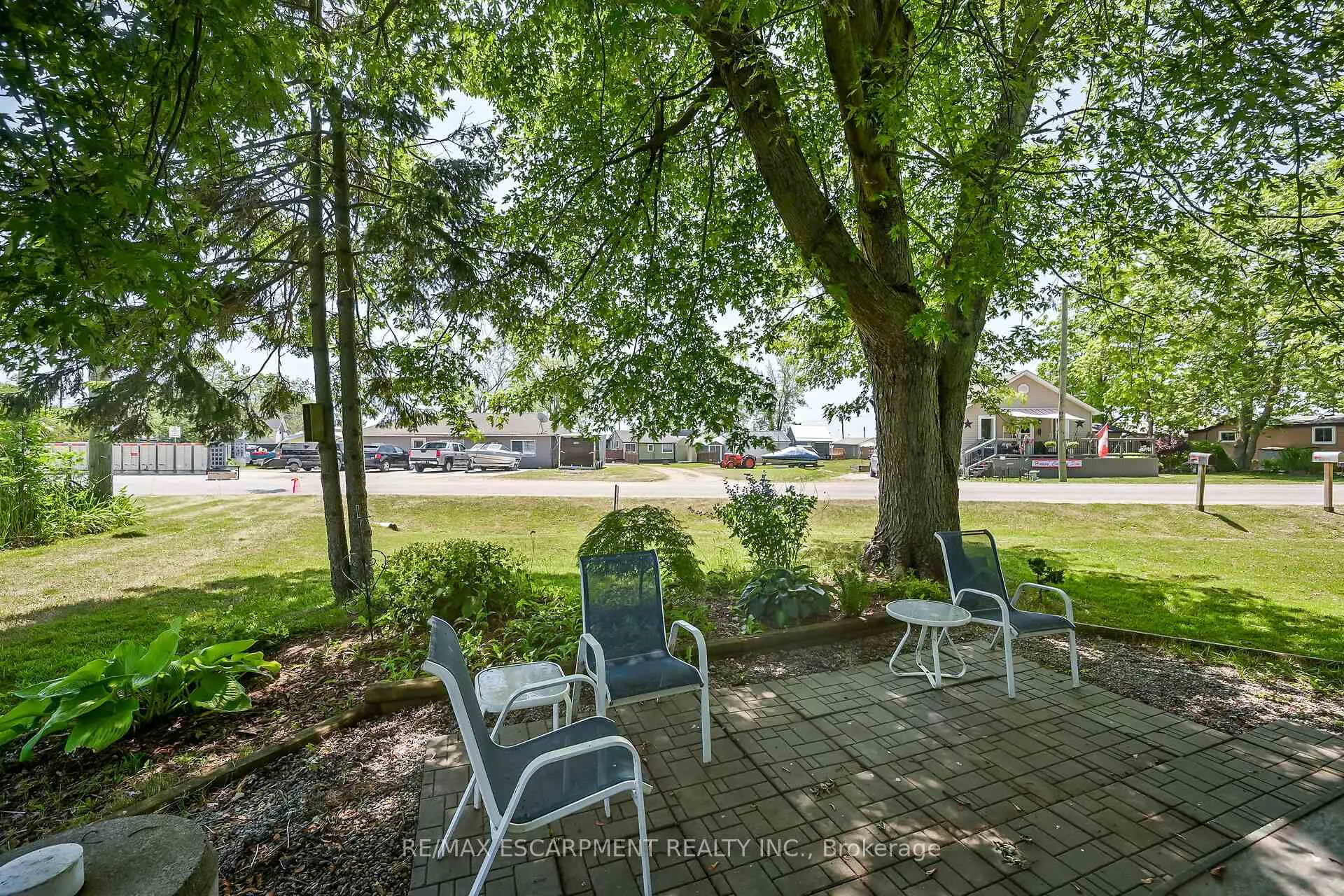 Photo 4 of 1041 Lakeshore Road, Haldimand — HOMEH