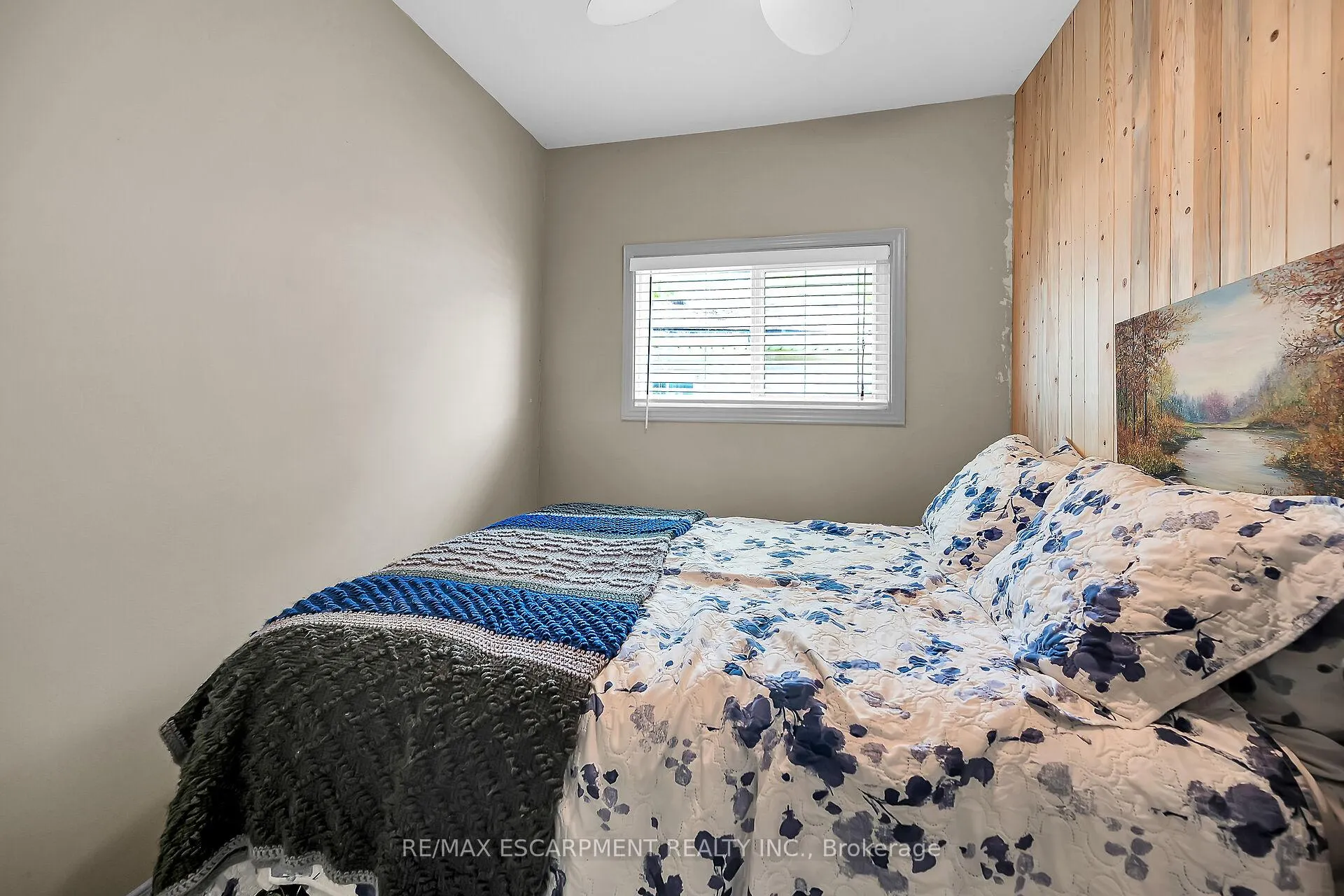 Photo 20 of 1041 Lakeshore Road, Haldimand — HOMEH