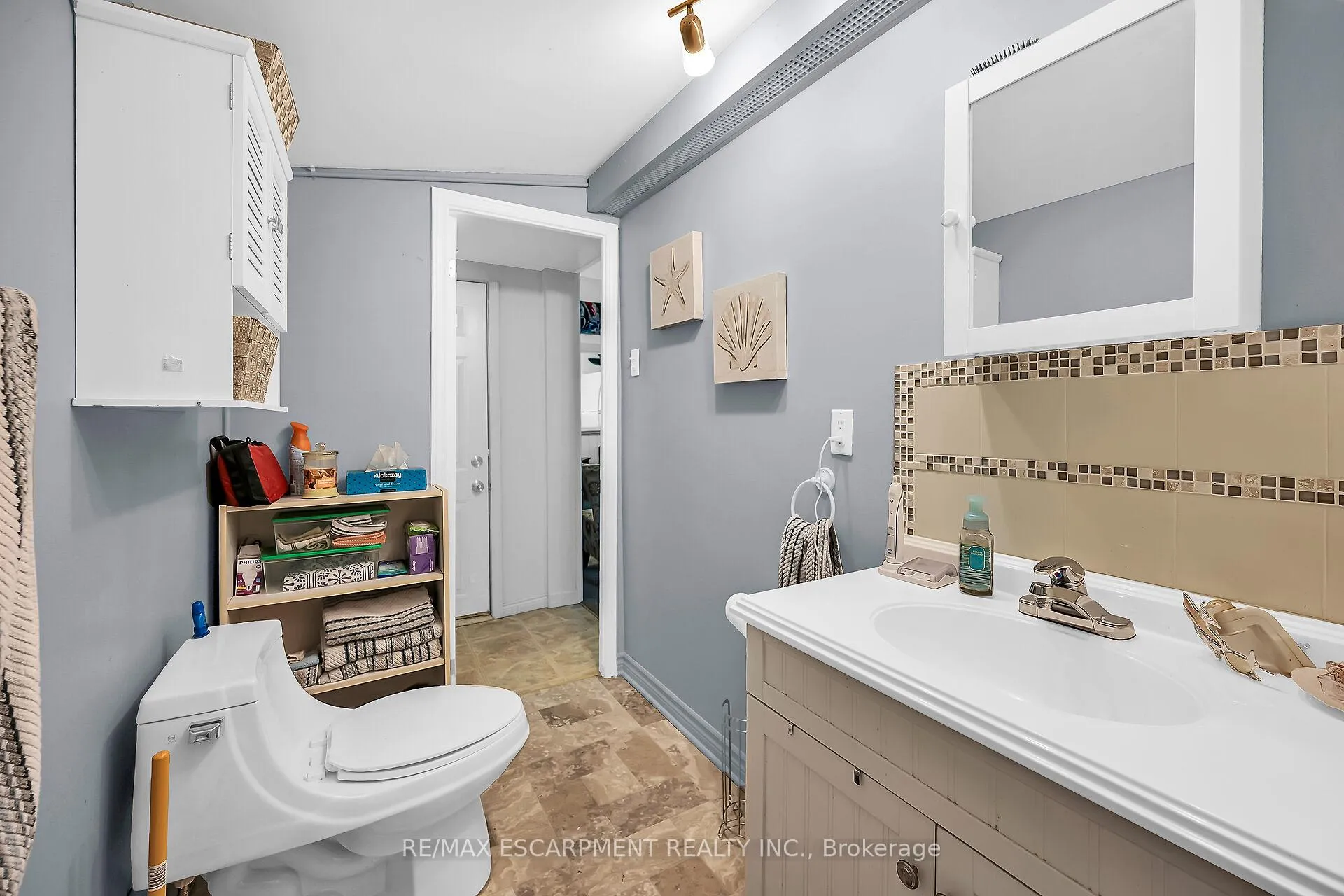 Photo 22 of 1041 Lakeshore Road, Haldimand — HOMEH