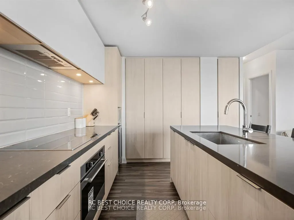Photo 14 of Unit 1008, 65 Annie Craig Drive, Etobicoke, Mimico — HOMEH