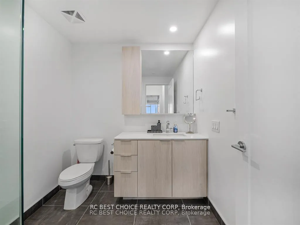Photo 21 of Unit 1008, 65 Annie Craig Drive, Etobicoke, Mimico — HOMEH