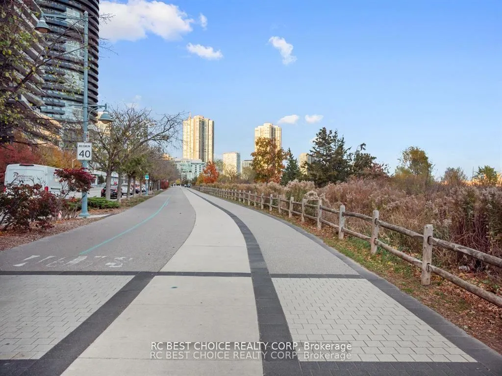Photo 36 of Unit 1008, 65 Annie Craig Drive, Etobicoke, Mimico — HOMEH