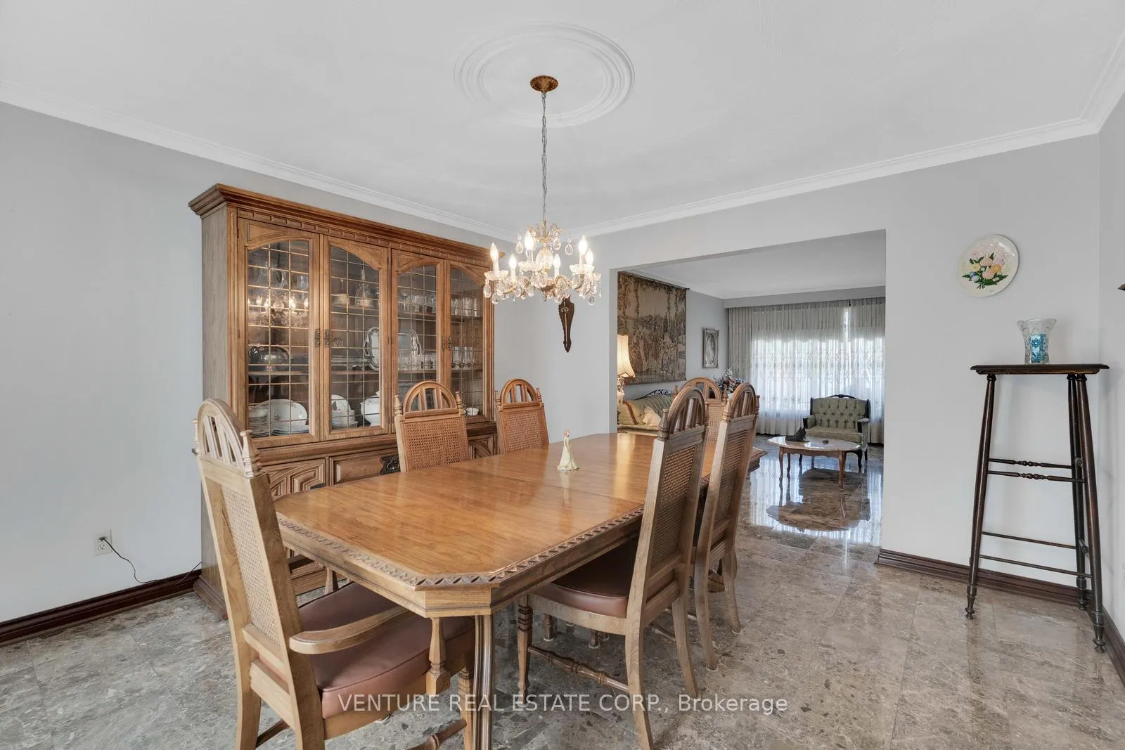 Photo 7 of 83 Jeanne Drive, Vaughan, East Woodbridge — HOMEH