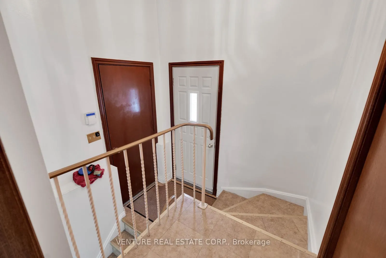 Photo 32 of 83 Jeanne Drive, Vaughan, East Woodbridge — HOMEH