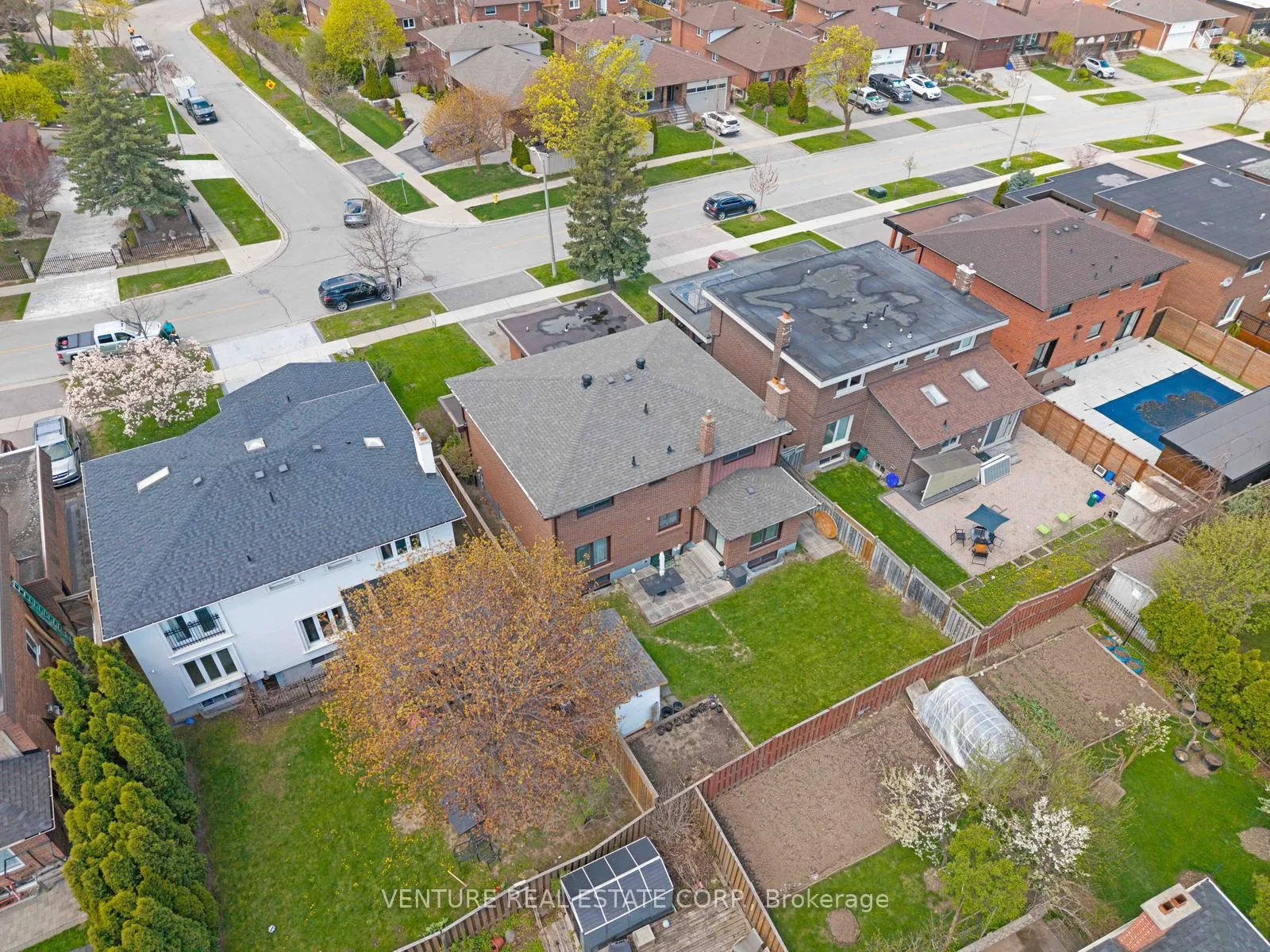Photo 50 of 83 Jeanne Drive, Vaughan, East Woodbridge — HOMEH