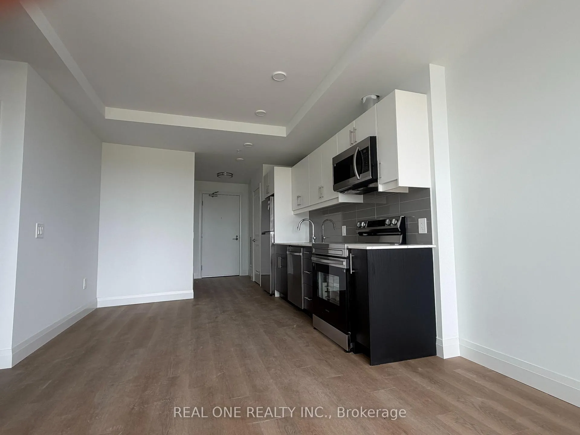 Photo 1 of Unit 1010, 1333 Weber Street E, Kitchener — HOMEH