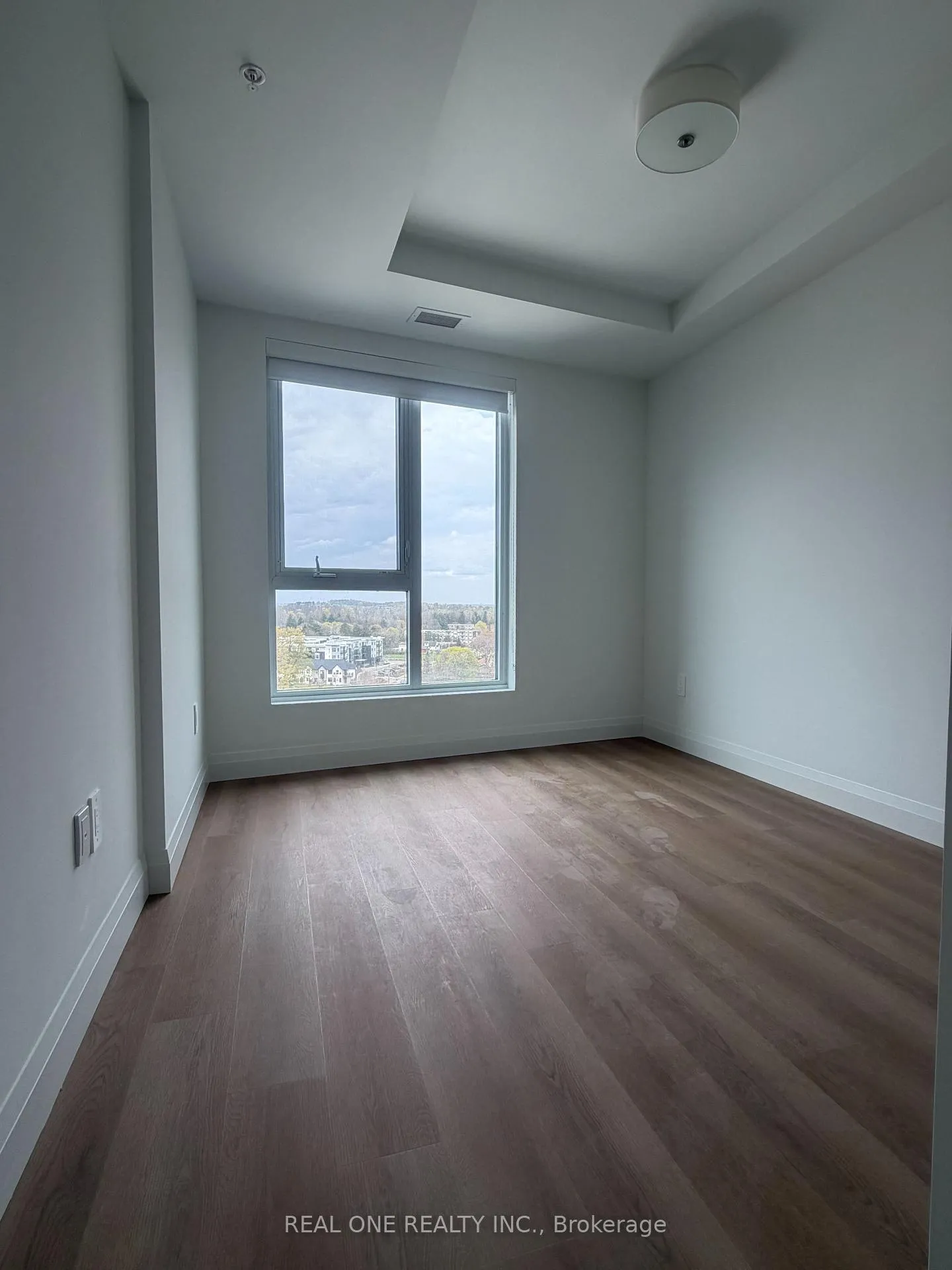 Photo 9 of Unit 1010, 1333 Weber Street E, Kitchener — HOMEH
