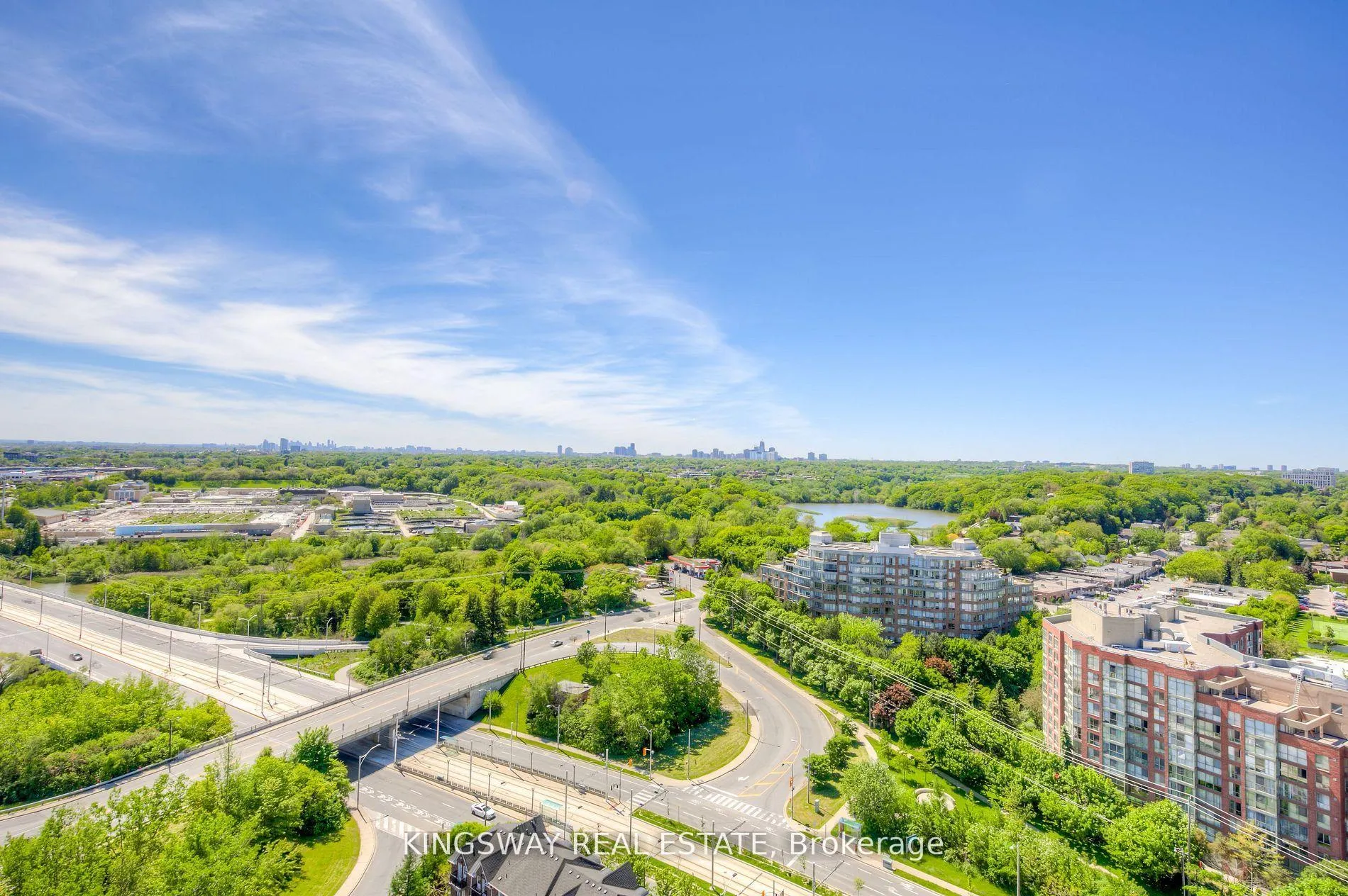 Photo 2 of Unit 2009, 105 The Queensway Avenue, Toronto, High Park-Swansea — HOMEH