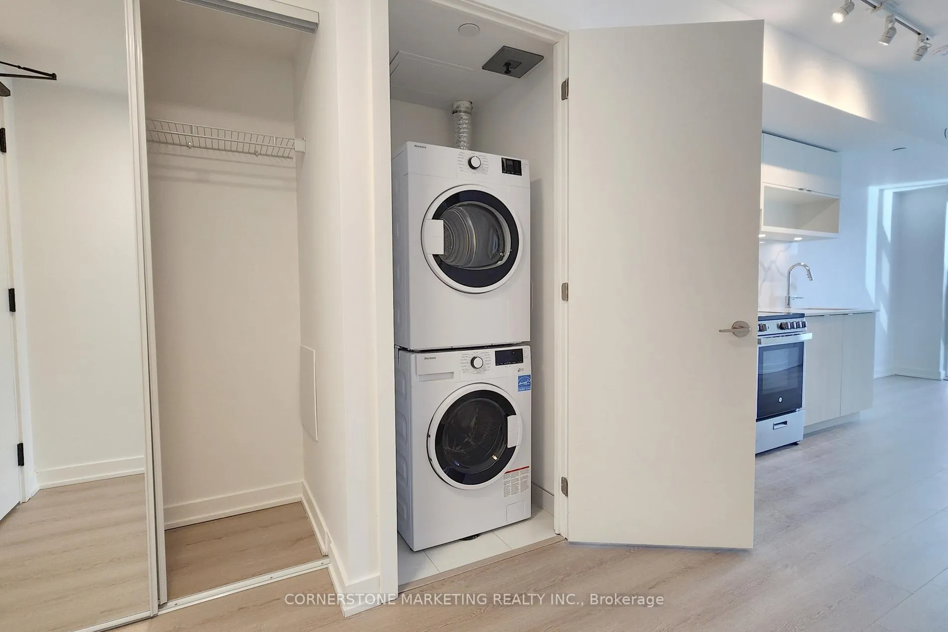 Photo 11 of Unit 2008, 100 Queen Street E, Toronto, Church-Yonge Corridor — HOMEH