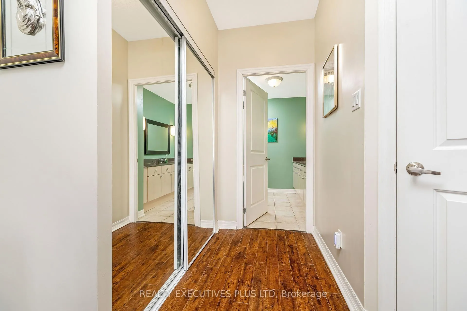 Photo 18 of Unit 414, 245 Dalesford Road, Etobicoke, Stonegate-Queensway — HOMEH