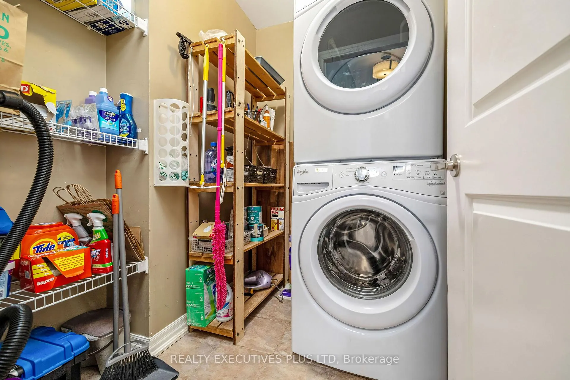 Photo 21 of Unit 414, 245 Dalesford Road, Etobicoke, Stonegate-Queensway — HOMEH