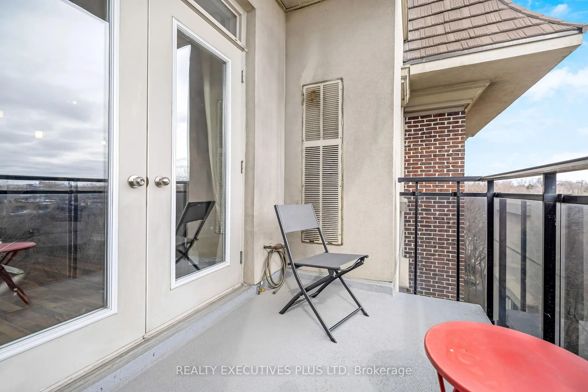Photo 23 of Unit 414, 245 Dalesford Road, Etobicoke, Stonegate-Queensway — HOMEH