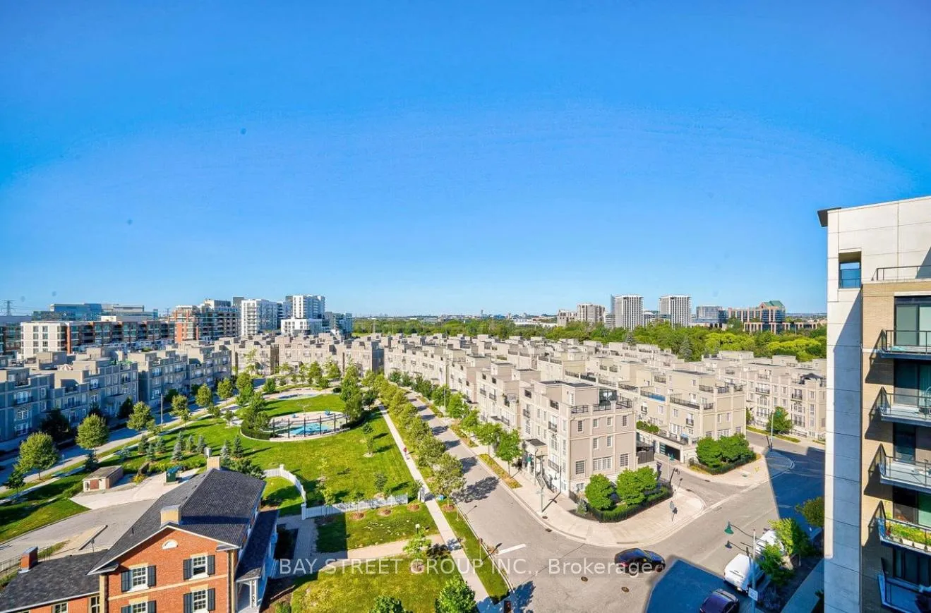 Photo 6 of Unit 904, 111 Upper Duke Crescent, Markham, Unionville — HOMEH