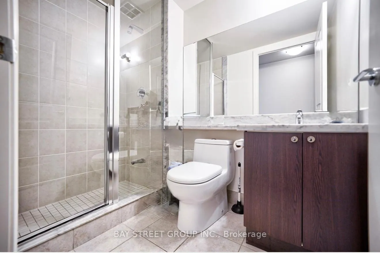 Photo 10 of Unit 904, 111 Upper Duke Crescent, Markham, Unionville — HOMEH