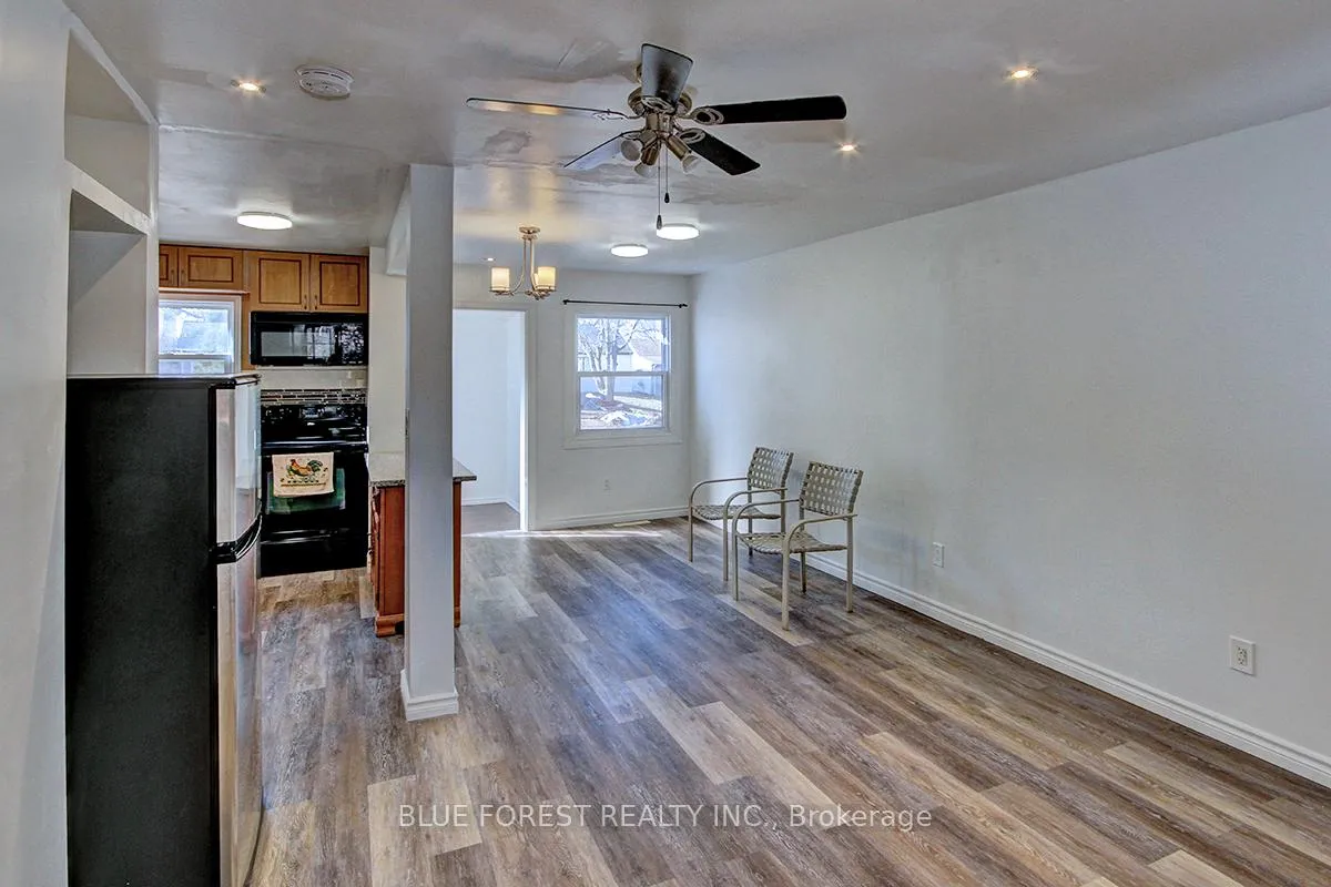 Photo 9 of 146 Emerson Avenue, London, South I — HOMEH