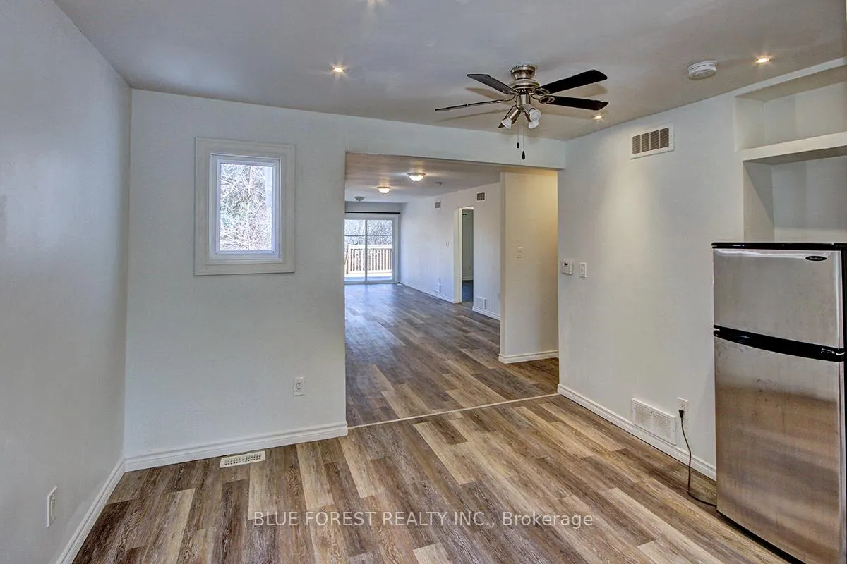 Photo 10 of 146 Emerson Avenue, London, South I — HOMEH