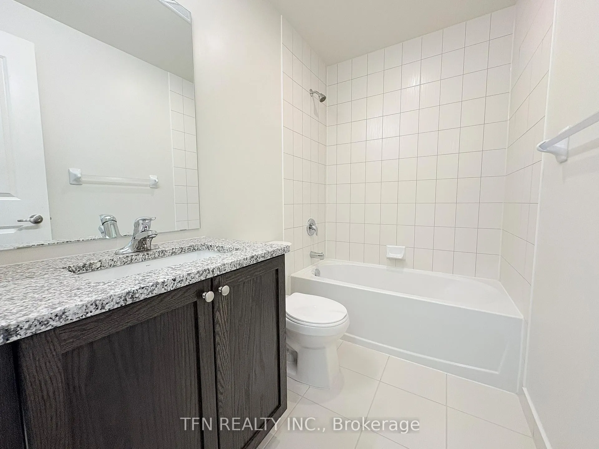 Photo 16 of Unit 4102, 38 Annie Craig Drive, Etobicoke, Mimico — HOMEH