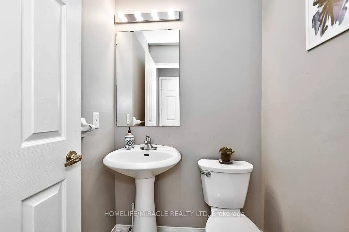 Photo 10 of 101 Glenashton Drive, Oakville, River Oaks — HOMEH