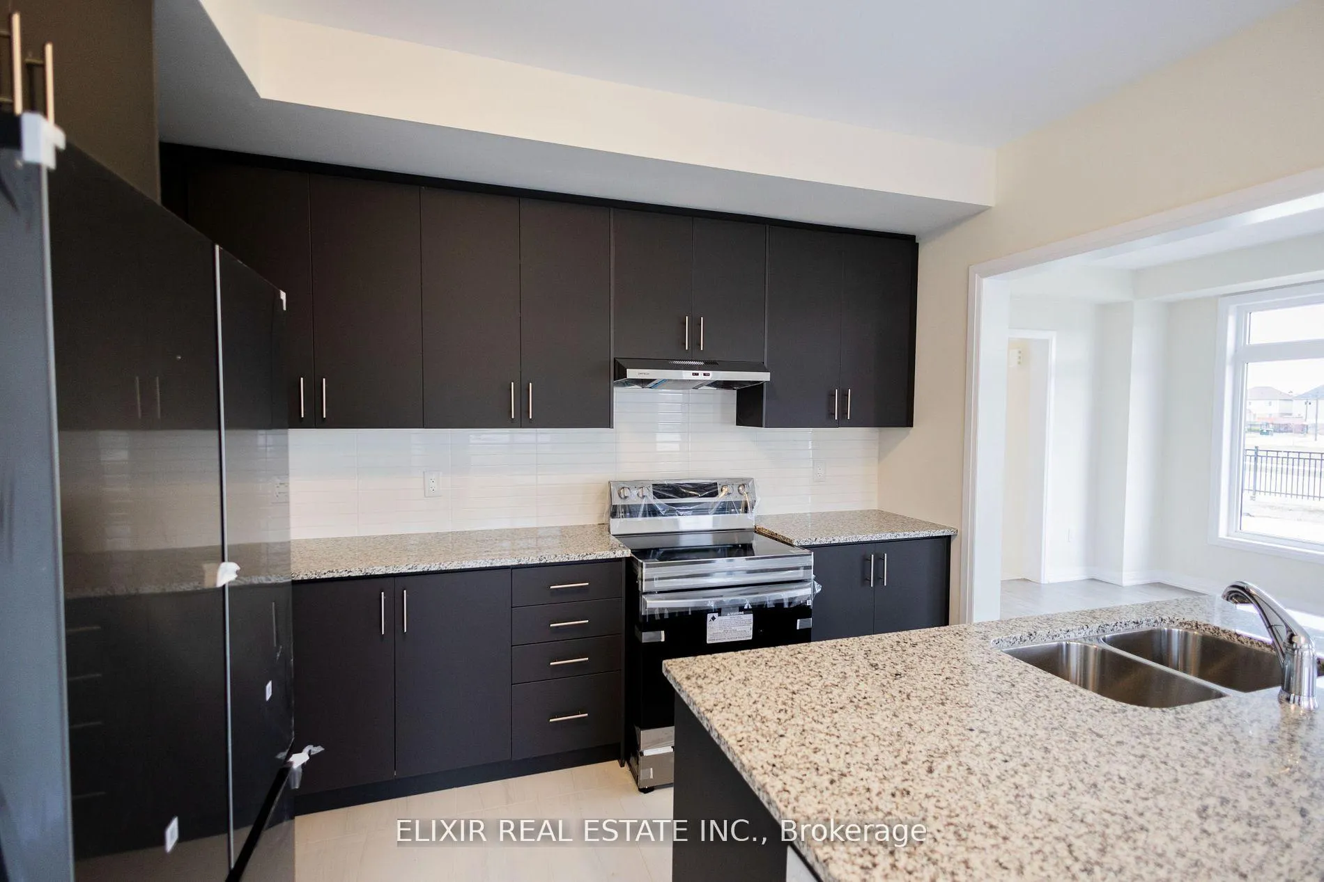 Photo 26 of 20 Molnar Crescent, Brantford — HOMEH