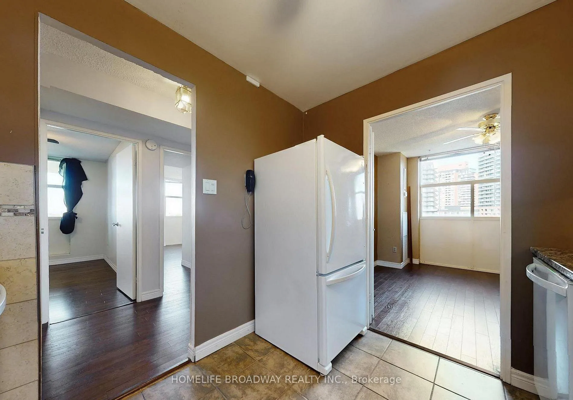 Photo 9 of Unit 902, 44 Falby Court, Ajax, South East — HOMEH