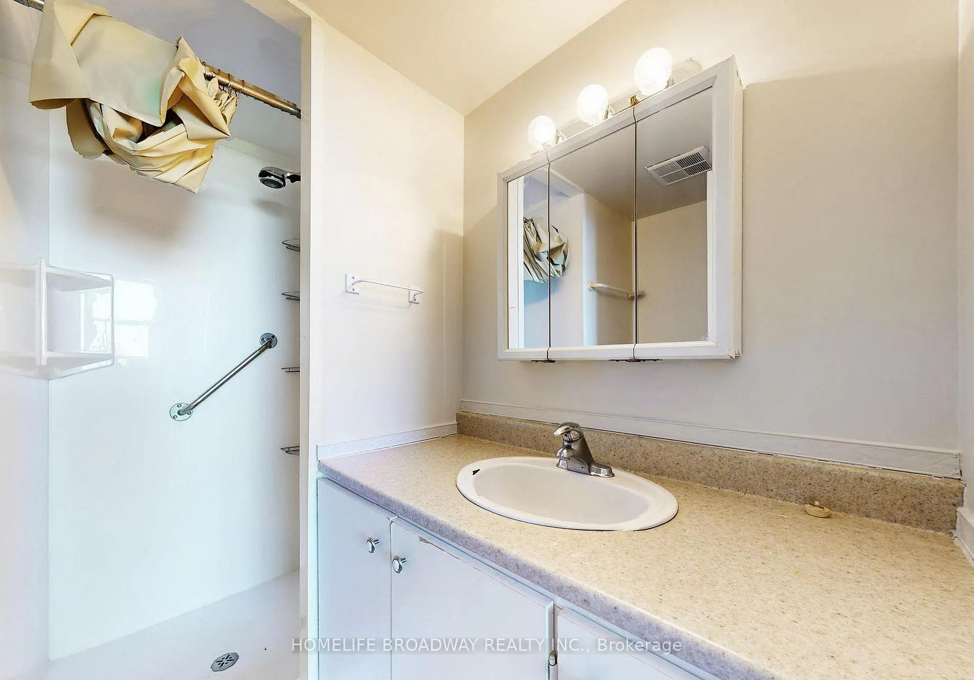 Photo 15 of Unit 902, 44 Falby Court, Ajax, South East — HOMEH