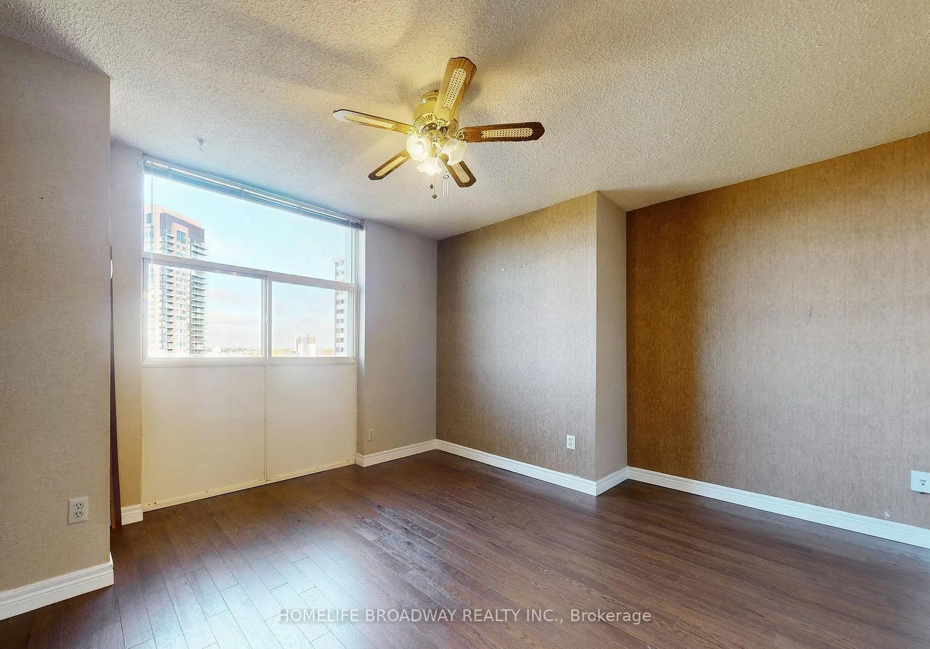 Photo 20 of Unit 902, 44 Falby Court, Ajax, South East — HOMEH