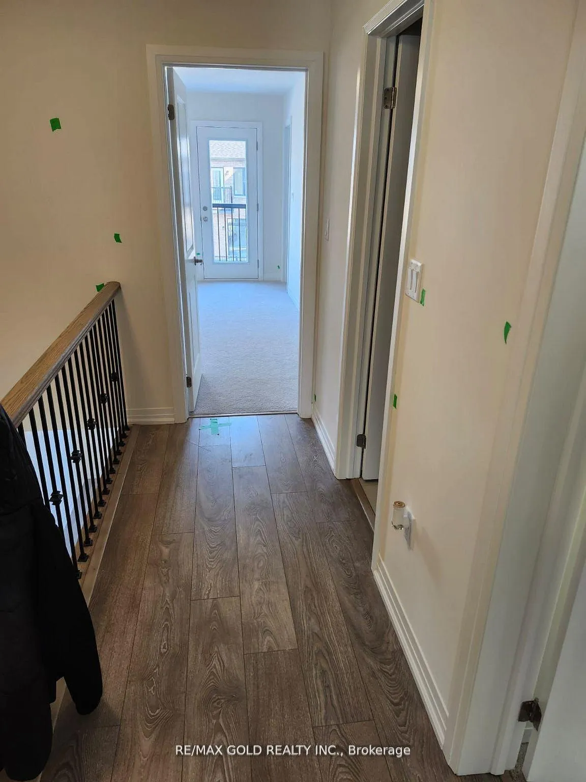 Photo 8 of 29 Cherry Hill Lane, Barrie, Painswick South — HOMEH