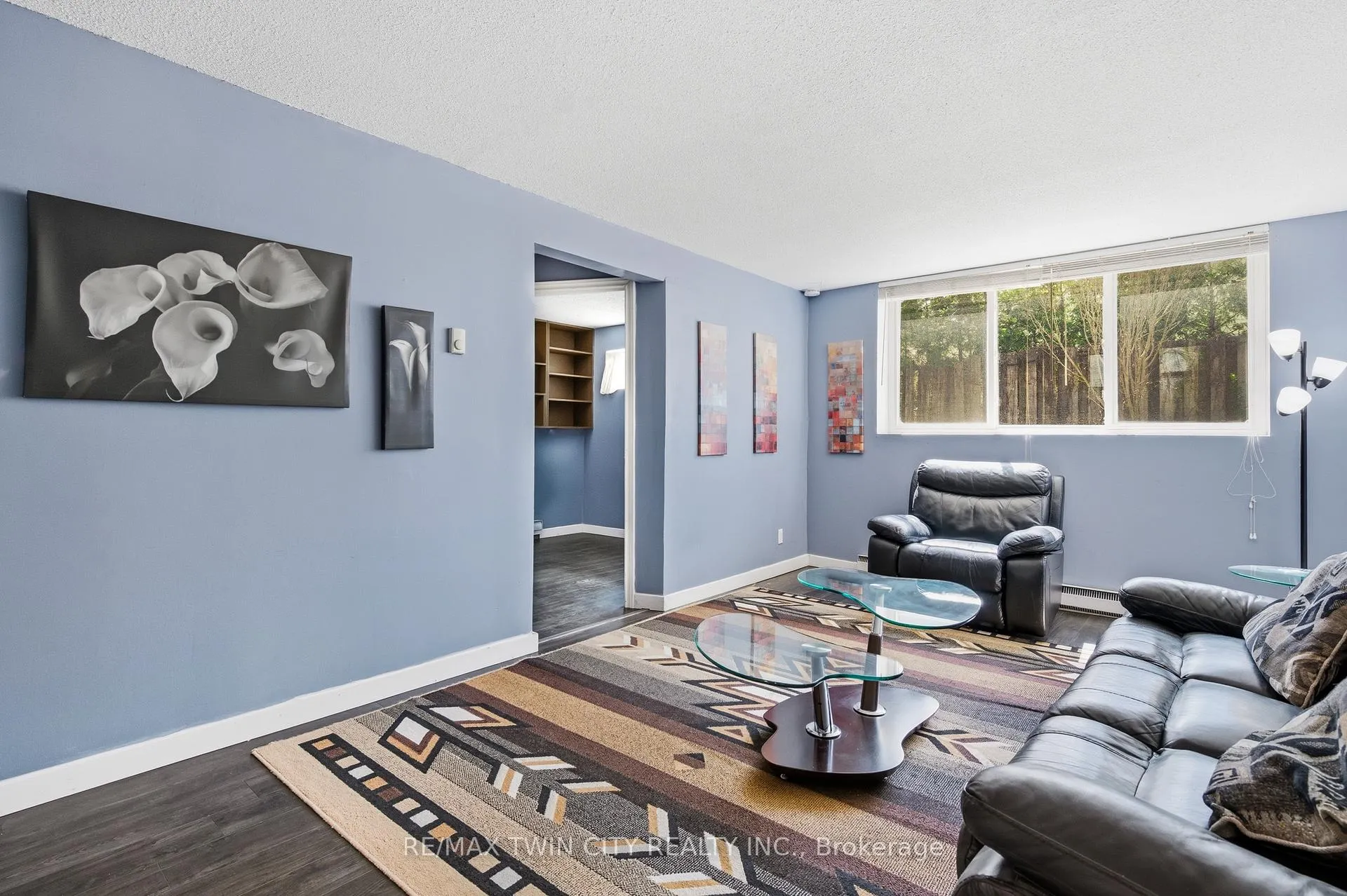 Photo 20 of 519 Pinetree Crescent, Cambridge — HOMEH
