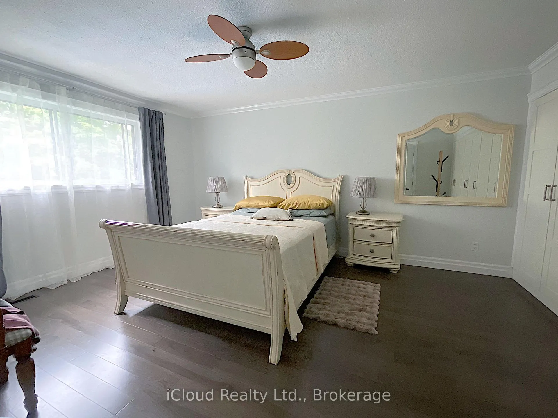 Photo 7 of 73 Wright Crescent, Caledon, Bolton North — HOMEH