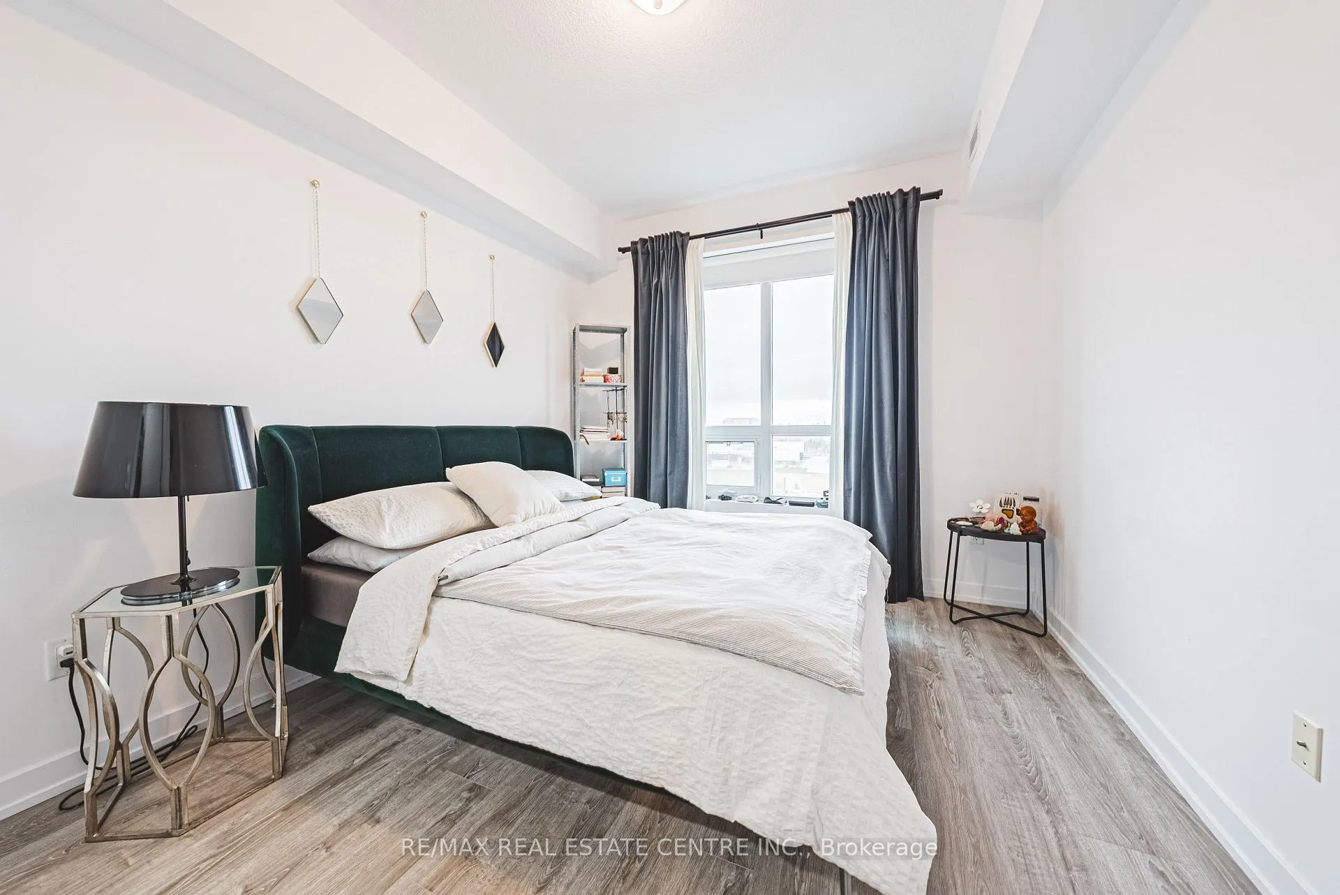Photo 11 of Unit 711, 2486 Old Bronte Road, Oakville, Westmount — HOMEH