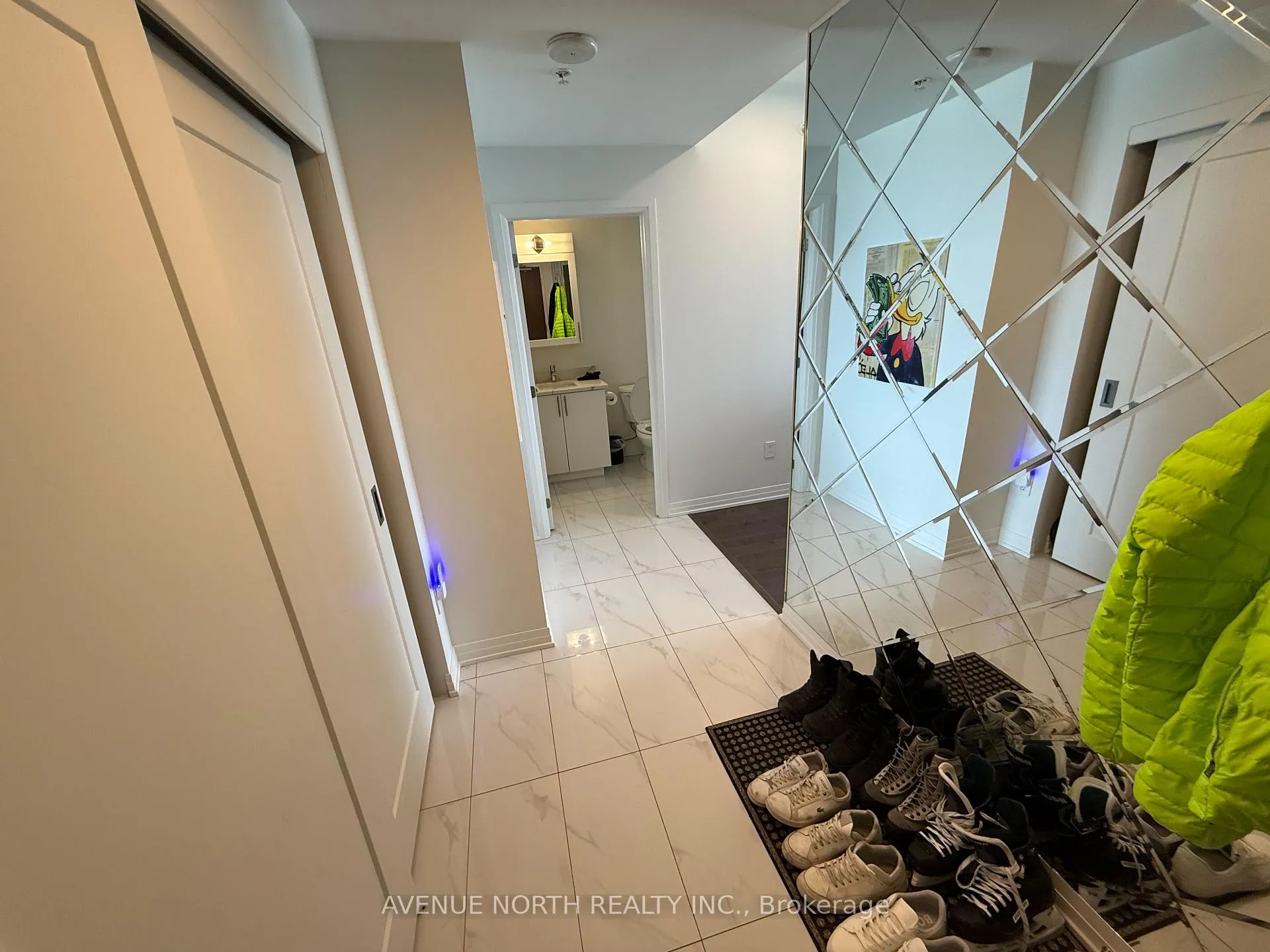 Photo 3 of Unit 3302, 805 carling Avenue, Ottawa, West Centre Town — HOMEH