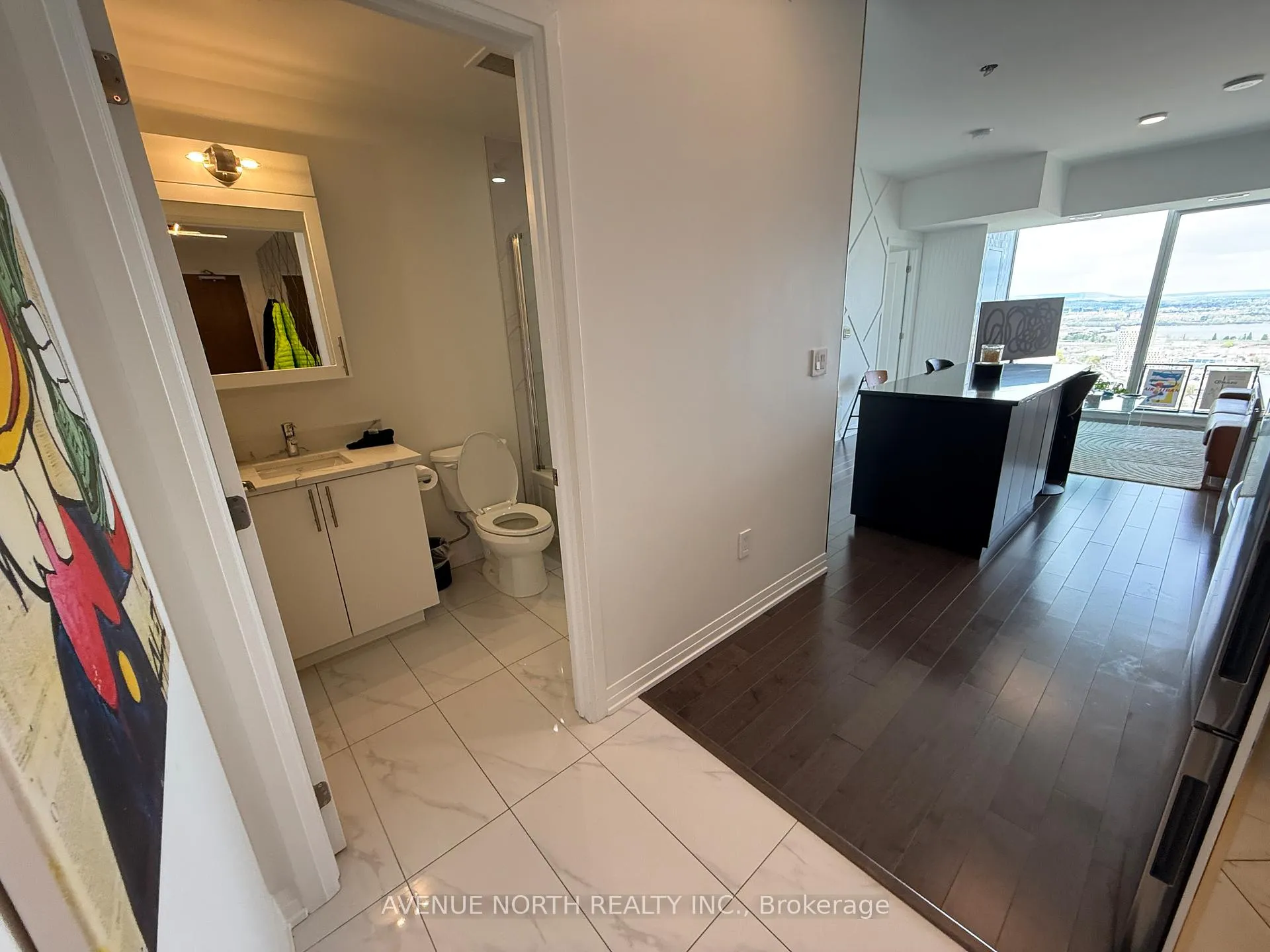 Photo 4 of Unit 3302, 805 carling Avenue, Ottawa, West Centre Town — HOMEH