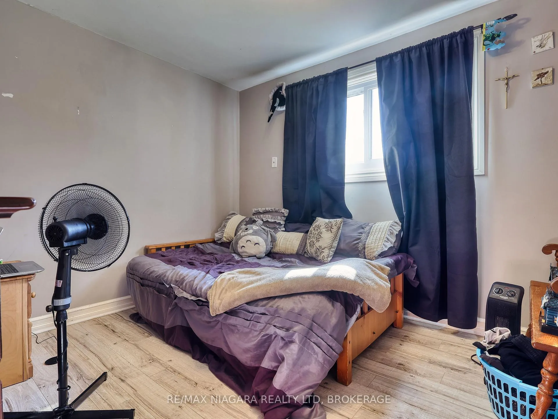 Photo 30 of 333 Grantham Avenue, St. Catharines, Carlton/Bunting — HOMEH