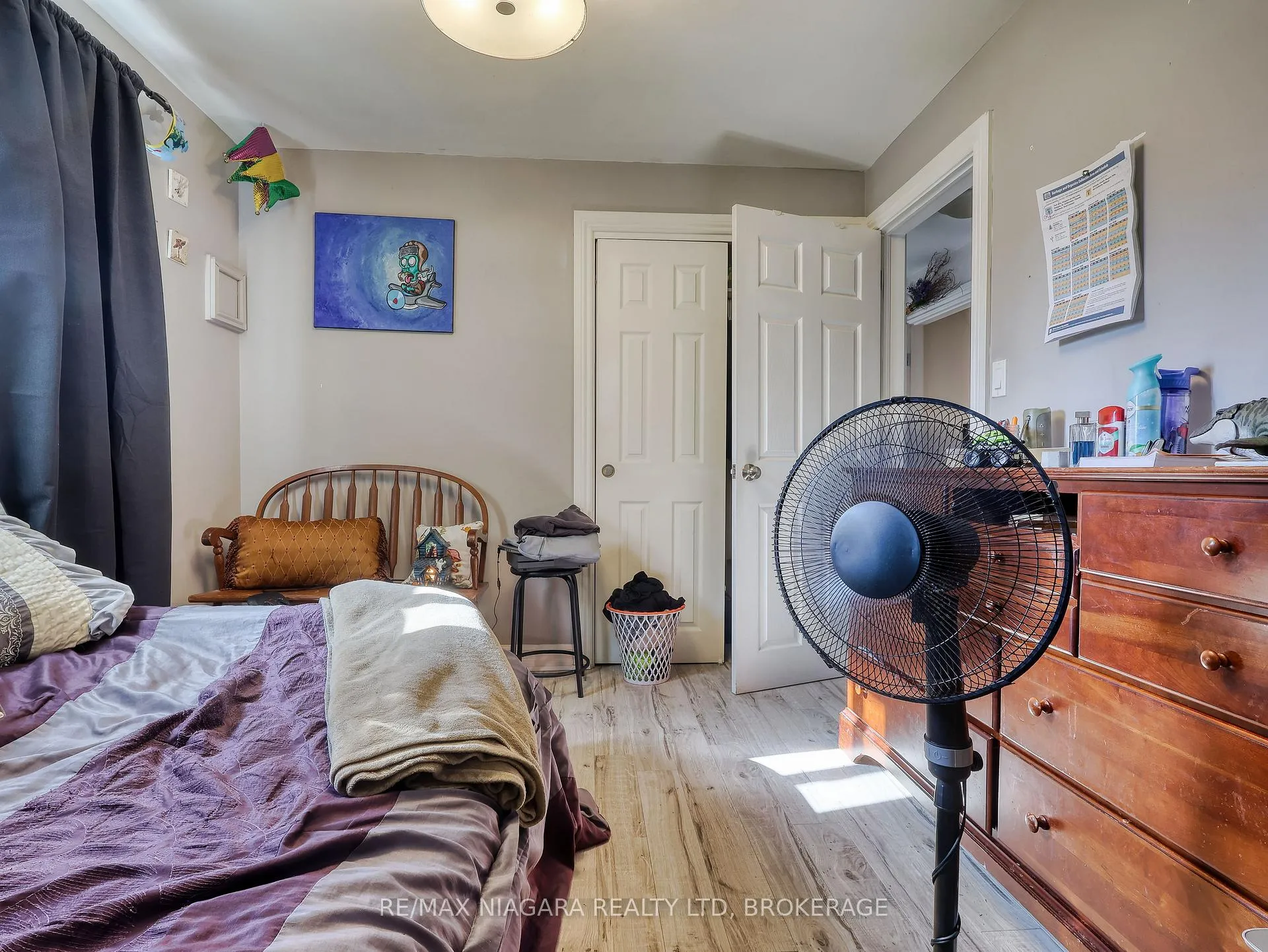 Photo 31 of 333 Grantham Avenue, St. Catharines, Carlton/Bunting — HOMEH