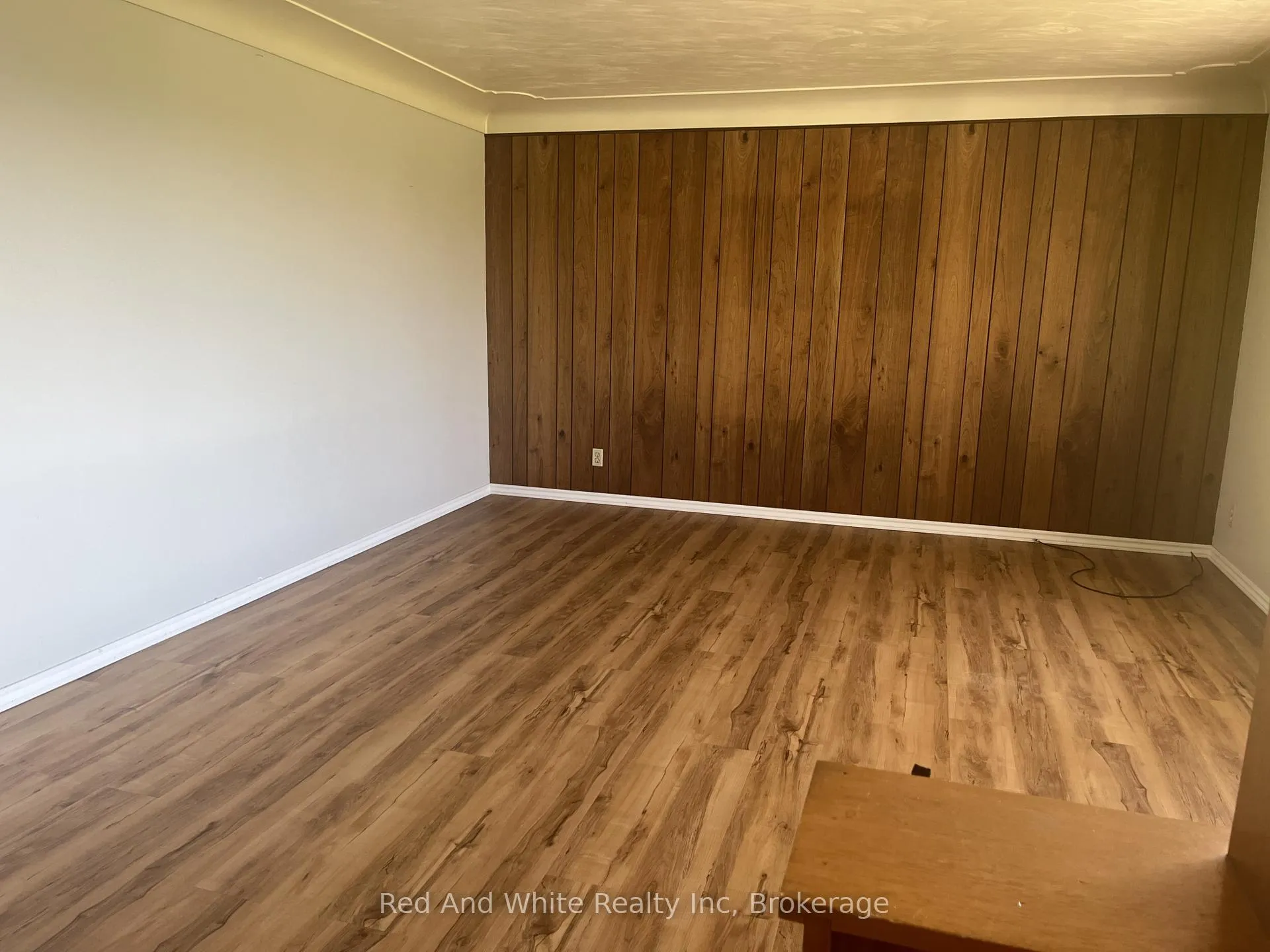 Photo 7 of 157 Schweitzer Street, Waterloo — HOMEH