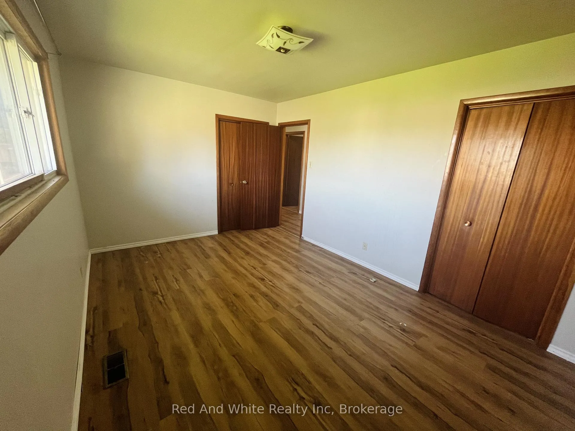 Photo 14 of 157 Schweitzer Street, Waterloo — HOMEH