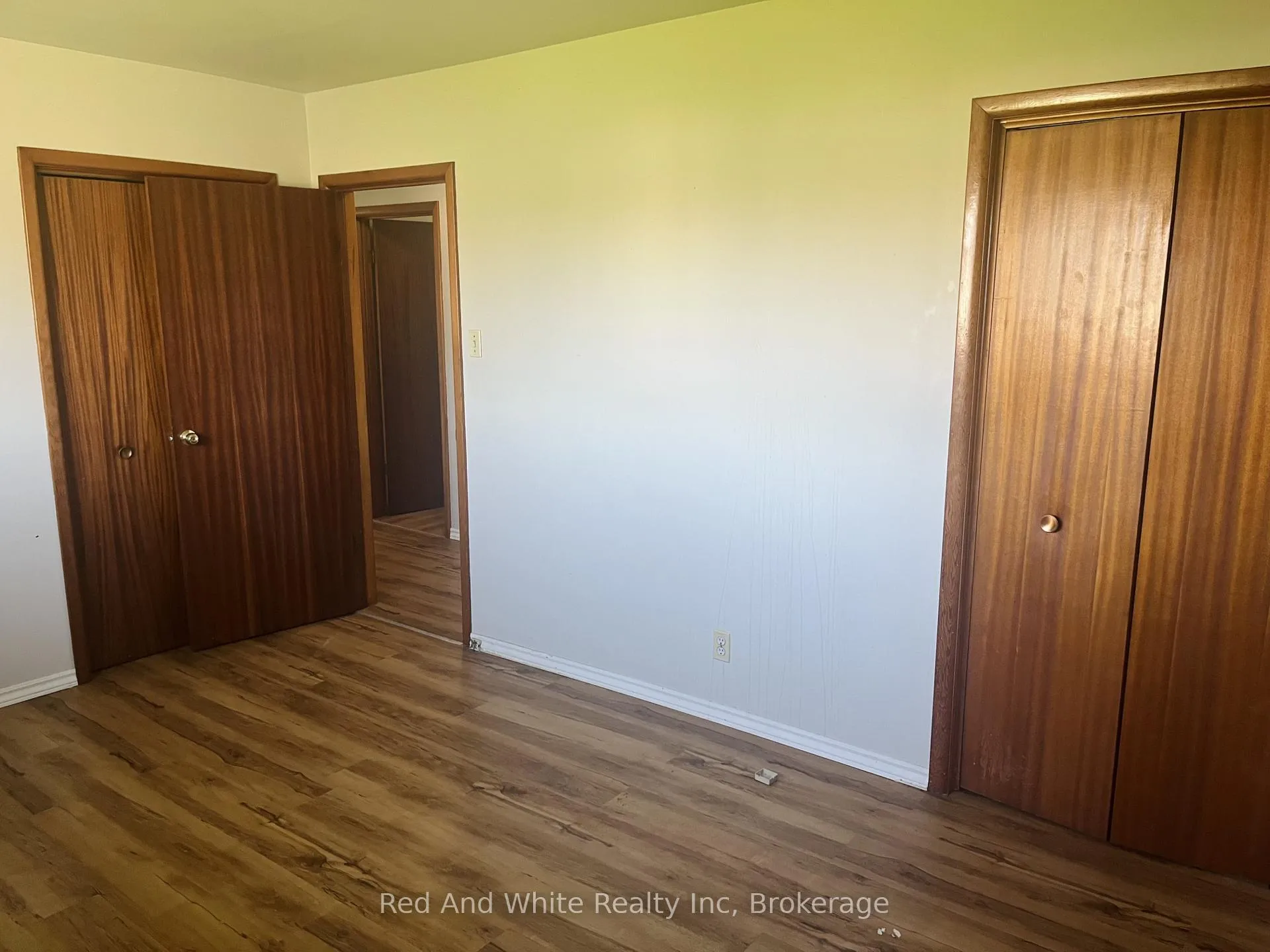 Photo 15 of 157 Schweitzer Street, Waterloo — HOMEH