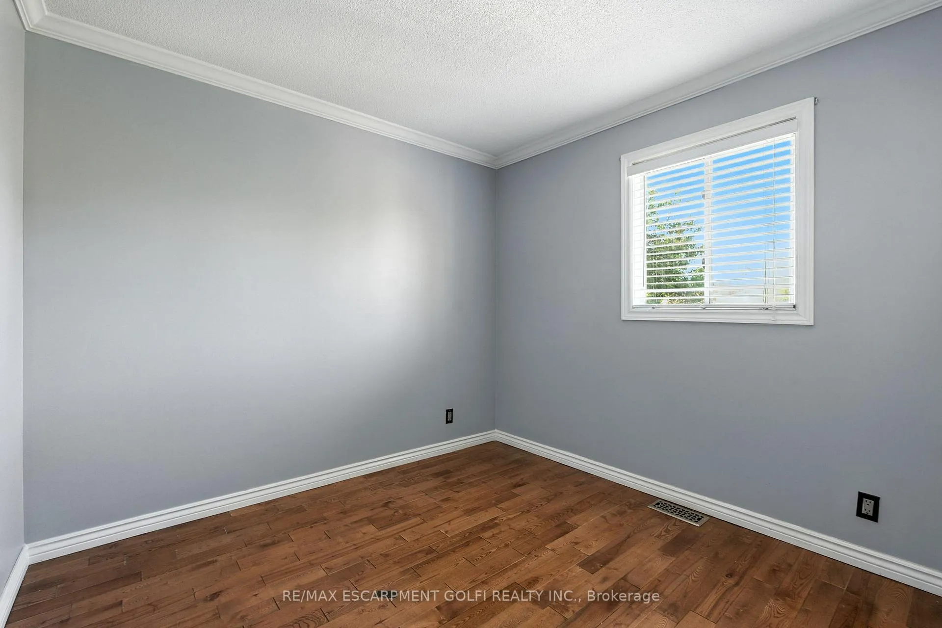 Photo 17 of 386 Navy Street, Welland, Lincoln/Crowland — HOMEH