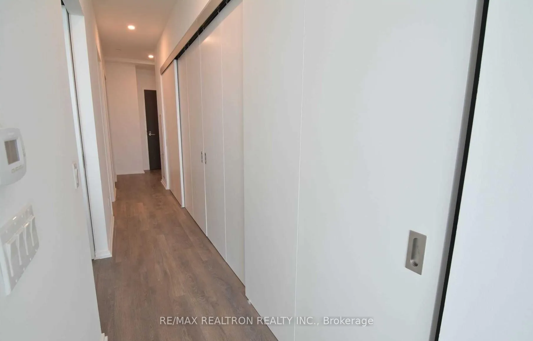 Photo 14 of Unit 2711, 197 Yonge Street, Toronto, Church-Yonge Corridor — HOMEH