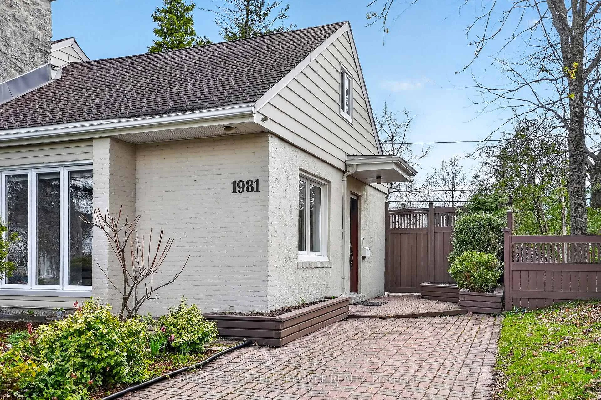 Photo 3 of 1981 Alta Vista Drive, Ottawa, Alta Vista/Faircrest Heights — HOMEH