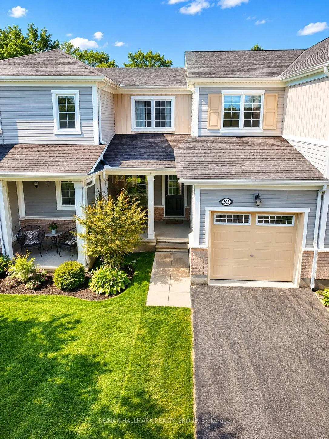 Photo 1 of 202 Conifer Creek Circle, Ottawa, Kanata - Emerald Meadows/Trailwest — HOMEH