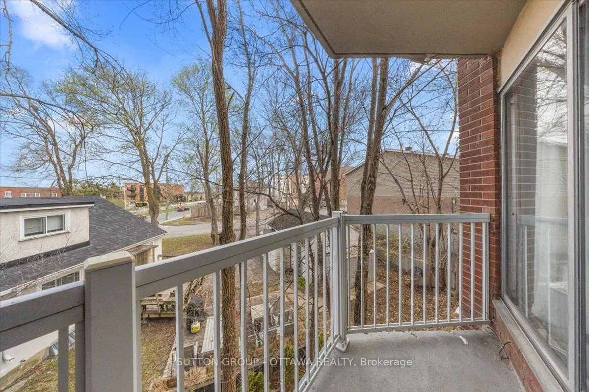 Photo 23 of 1160 Merivale Road, Ottawa, Carlington — HOMEH